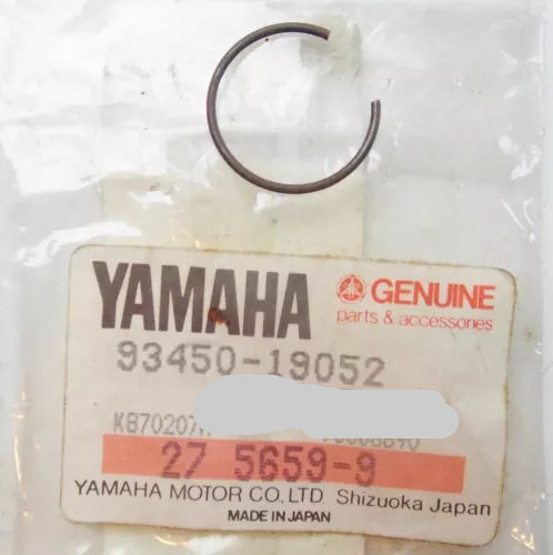 YAMAHA Factory Hardware - Screws, Bolts, Washers, etc.  93450-19052