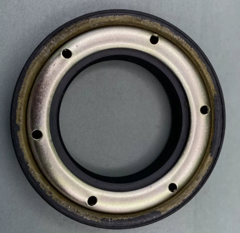 HONDA  ATCC200ES  TRX200 REAR DIFFERENTAL DUS T OIL SEAL   91255-969-005