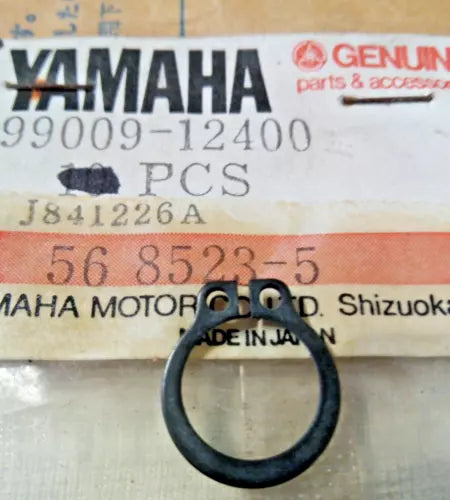 YAMAHA Factory Hardware - Screws, Bolts, Washers, etc.  99009-12400
