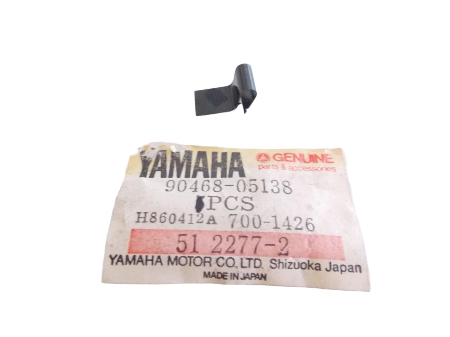 YAMAHA EC340 ET340 SR540 XL540  HOOD VENT CLIP  990468-05138