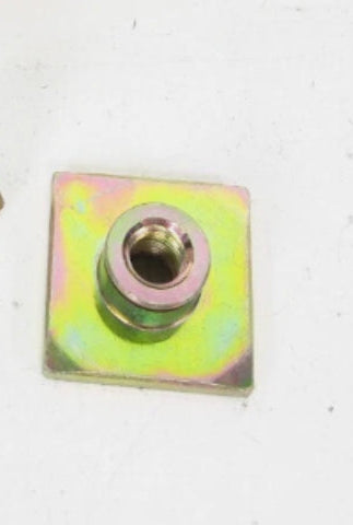 HONDA  GL1500  WINDSCREEN SETTING  NUT    64114-MG9-770