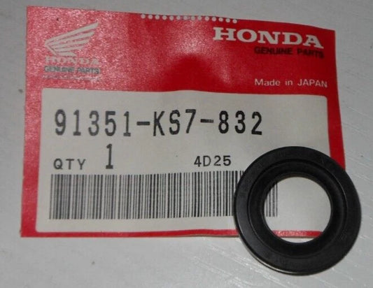 HONDA  CR125 CR250 CR500 REAR SHOCK LOWER DUST SEAL   91351-KS7-832