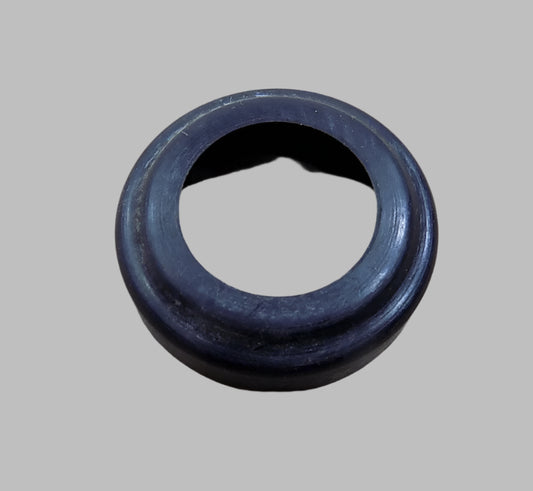 KAWASAKI KDX250 KDX400 KX125 KX250 KX420 WHEEL OIL SEAL COVER 92093-1004