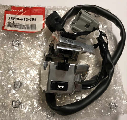 HONDA VT750 SHADOW L/H HANDLE BAR SWITCH 35200-MEG-305