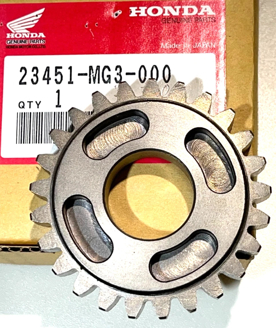 HONDA  XR500  XL600  COUNTER SHAFT THIRD GEAR  23451-MG3-000