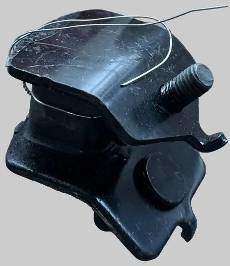 HONDA  EM1600 EM1800 EG1400 EG2200 GENERATOR LOWER RUBBER MOUNT  68325-ZB2-003