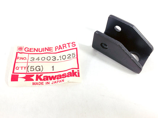KAWASAKI AR125 GPz KZ400 KZ550 KZ650 KZ750 KZ1000  KZ1100 KZ1300  Factory Rear Footrest Holder  34003-1025