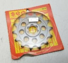 SUZUKI PE250 PE400 RM250 RM370 RM400 RM465 RS250 Engine Sprocket 14T 27511-14210
