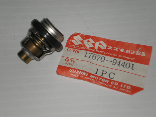 SUZUKI DF15 DF25 DF30 DF40 DF50 DF60 DT40 Outboard Motor Cylinder Thermostat 60o 17670-94401