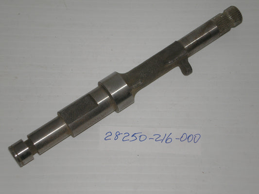 HONDA CA160 CB160 CL160 Kick Starter Spindle 28250-216-000