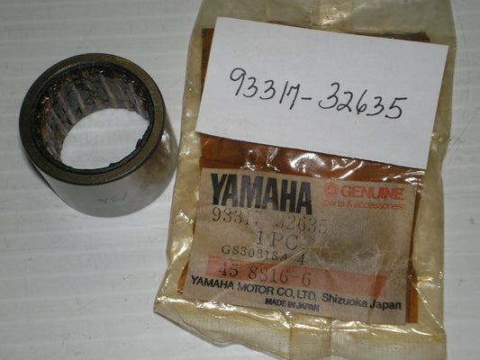 YAMAHA VMX12 VMX1200 XVZ12 XVZ1200 XVZ13 XVZ1300 Cylindrical Bearing 93317-32677