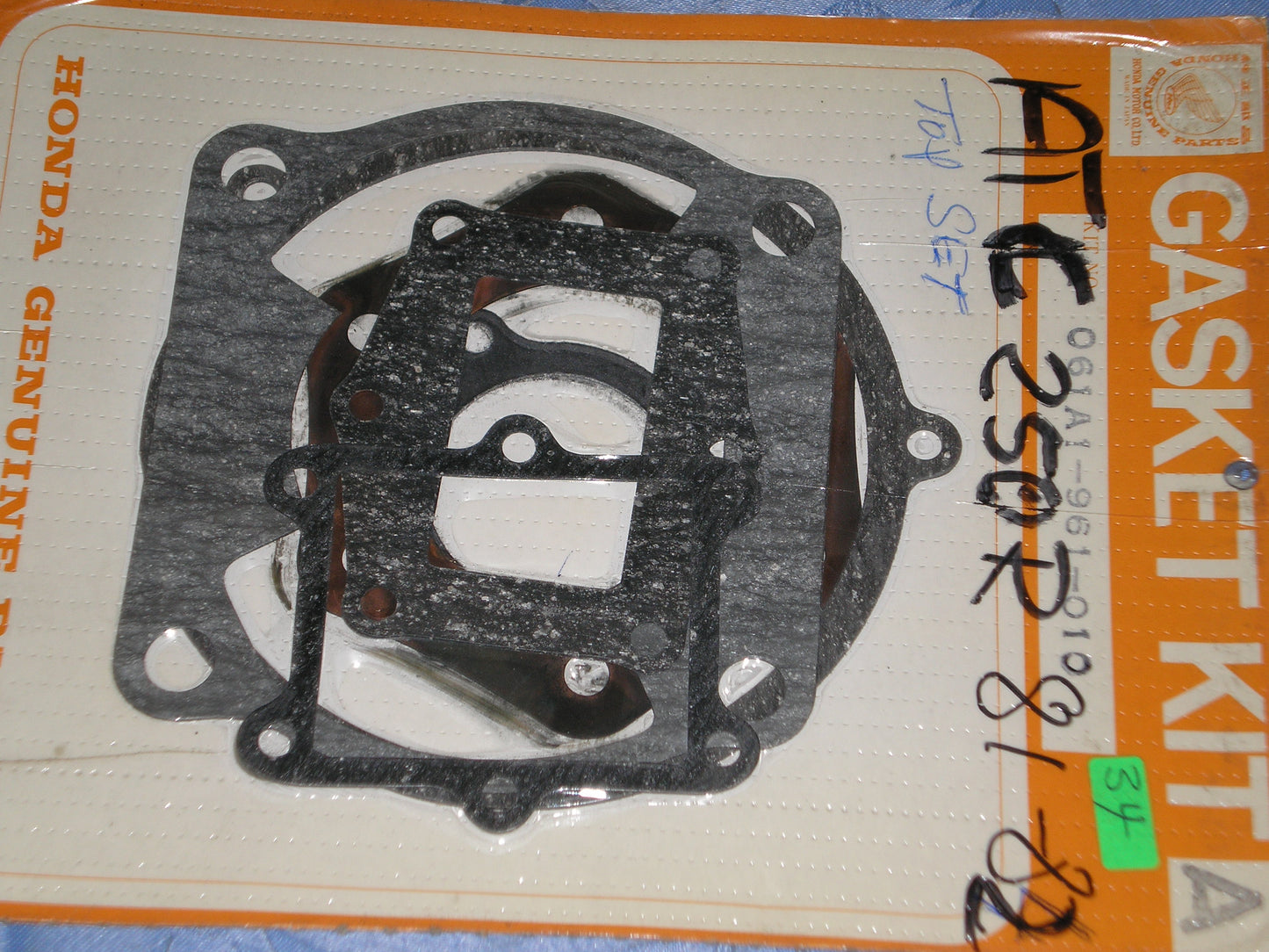 HONDA ATC250  ATC250R  Factory Top End Gasket Set  061A1-961-010  #3