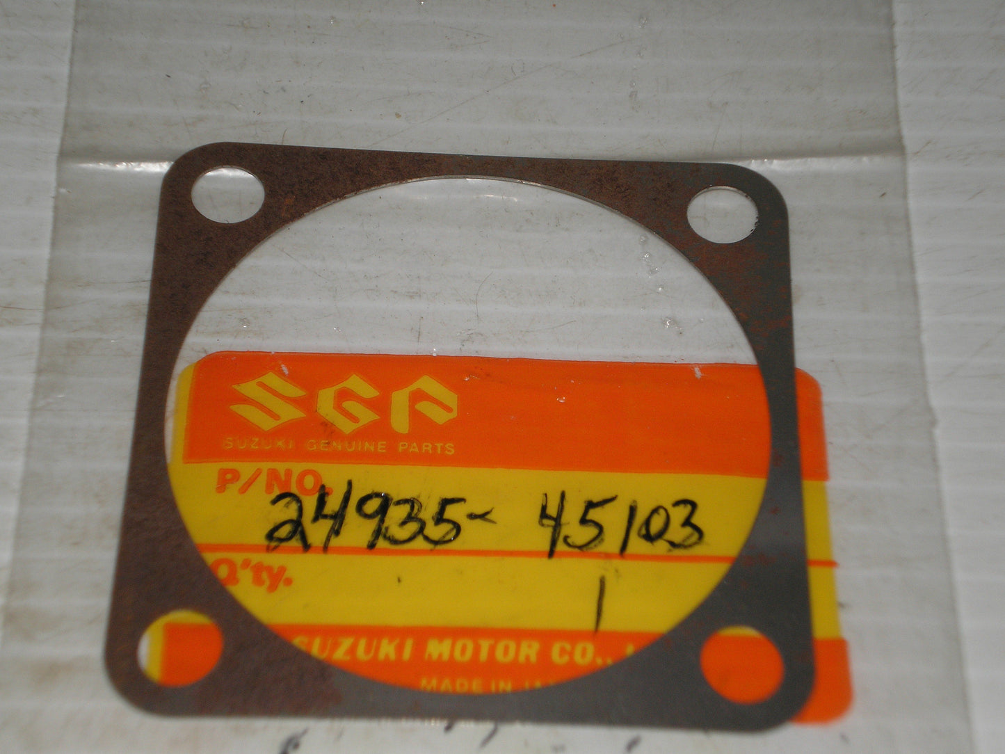 SUZUKI GS850 GS1000 GS1100 Gear Housing Shim T 0.2 24935-45103