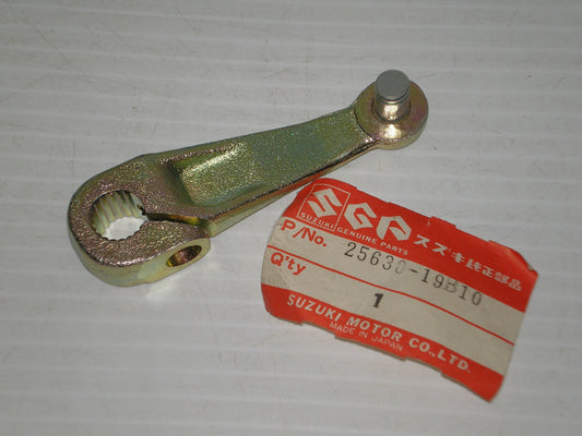 SUZUKI LT4 LTF4 LTF250 1987-96 Transmission Gear Shift Cable Arm 25630-19B10