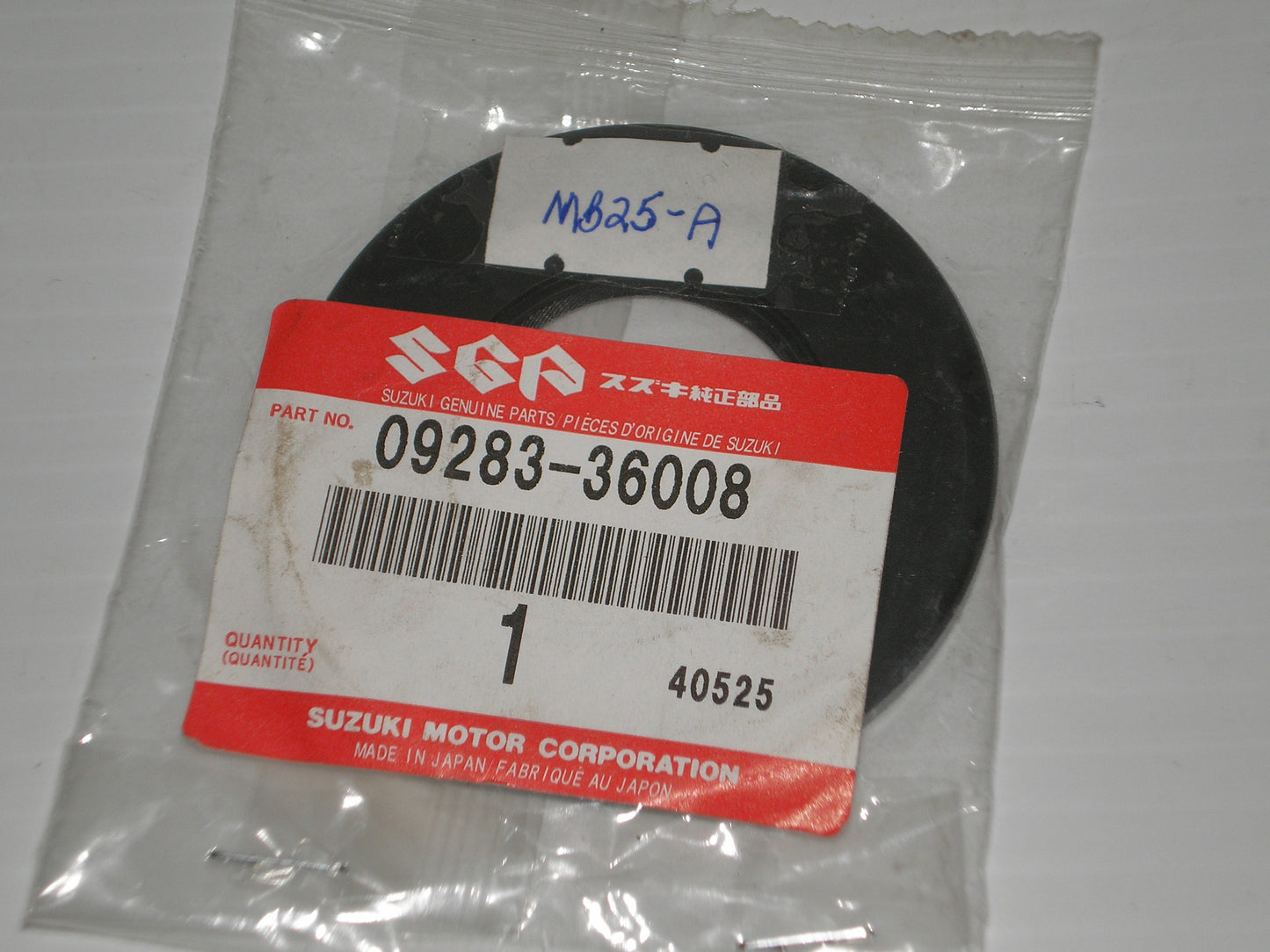 SUZKI GSX-R1100 GSX-R600 GSX-R750 RF 600 900 DRIVE SPROCKR OIL SEAL 09283-36008