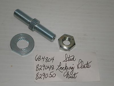 BSA A50 A65 L/H Footrest Locking Plate Stud & Nut 684804 829048 829050