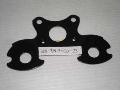 YAMAHA LS2 Speedometer & Tachometer Bracket 307-83519-00-33 / 307-83519-00
