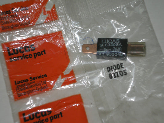 LUCAS Head Light Diode 83205A Triumph . Norton . BSA .