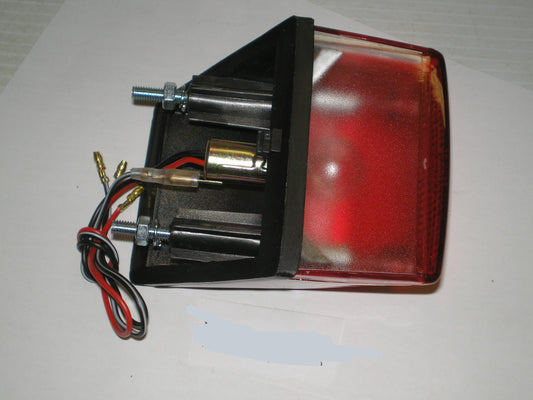 YAMAHA DT80 DT125 DT200 DTR125 TDR250 XT350 XT600 Tail Light Assembly 34Y-84710-E1