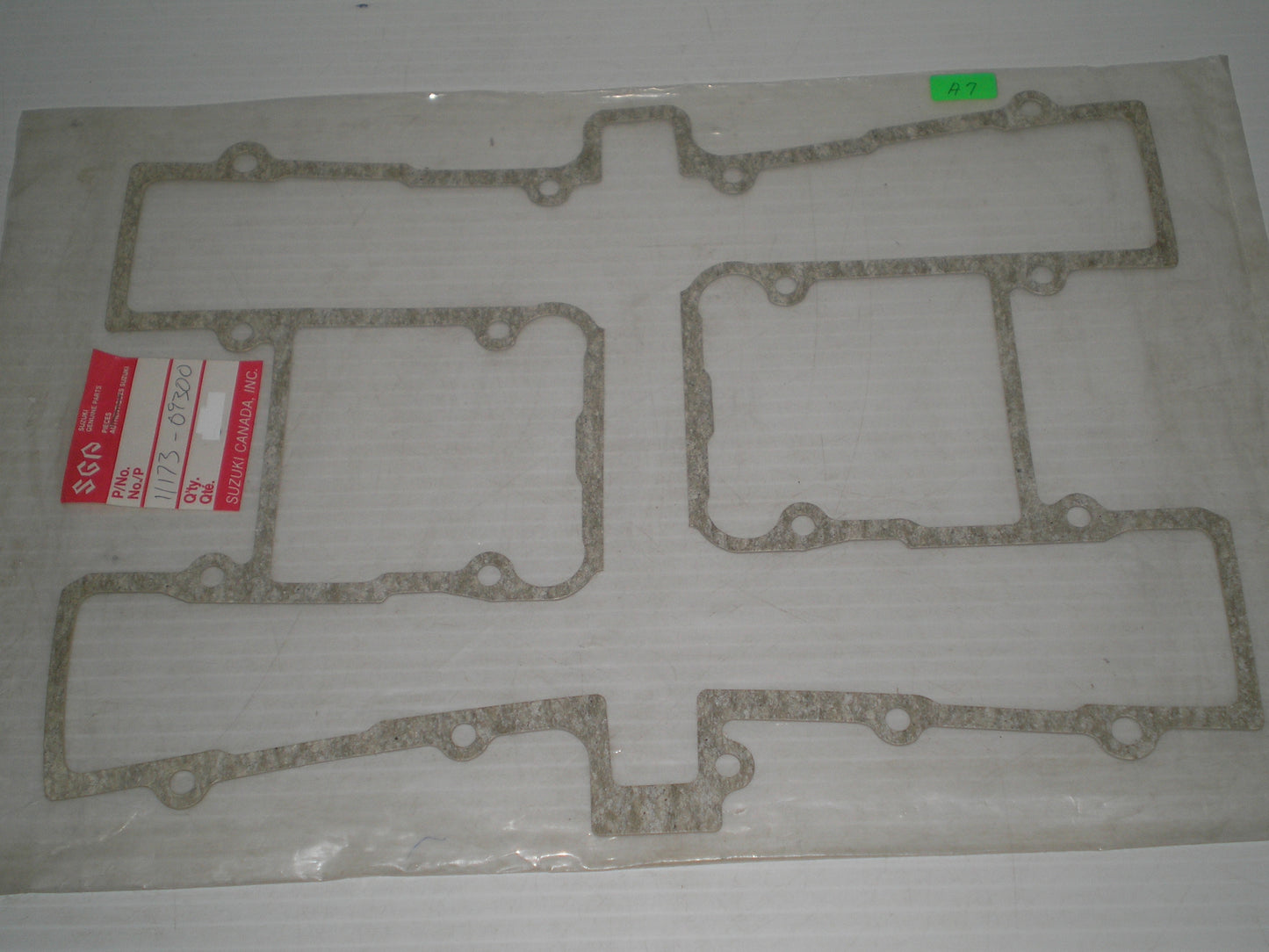 SUZUKI XN85 Turbo 1983 Cylinder Head Cover Gasket 11173-09300 11173-09300-H17