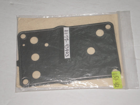 SUZUKI GS550 Cylinder Head Breather Cover Gasket 11177-43403 11177-43403-H17