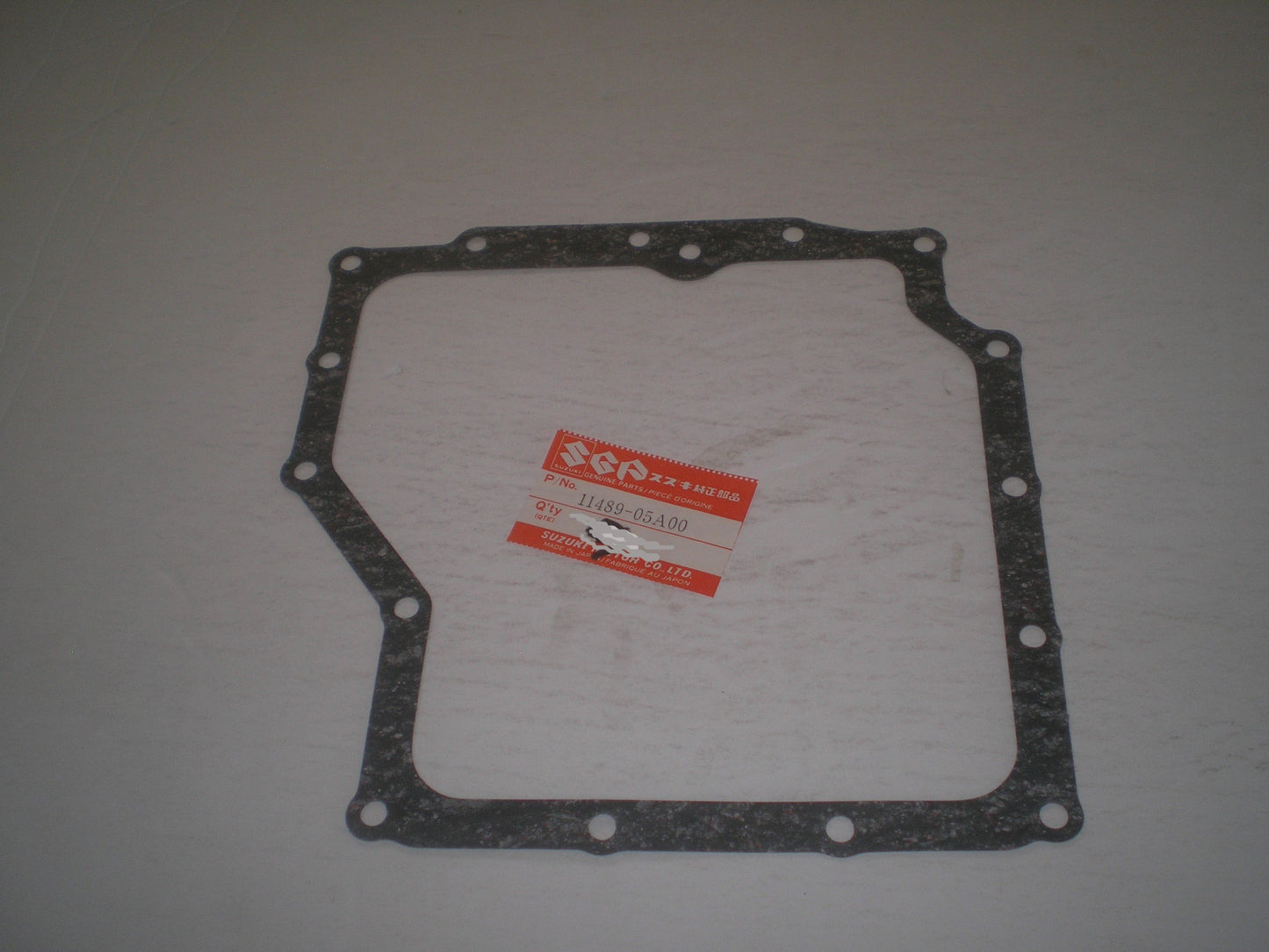 SUZUKI GV700 GV1200 GV1400  Oil Pan Gasket  11489-05A00 / 11489-05A01