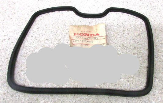 HONDA CB125 CM185 CM200  Cylinder Head / Valve Cover Gasket 12391-399-000