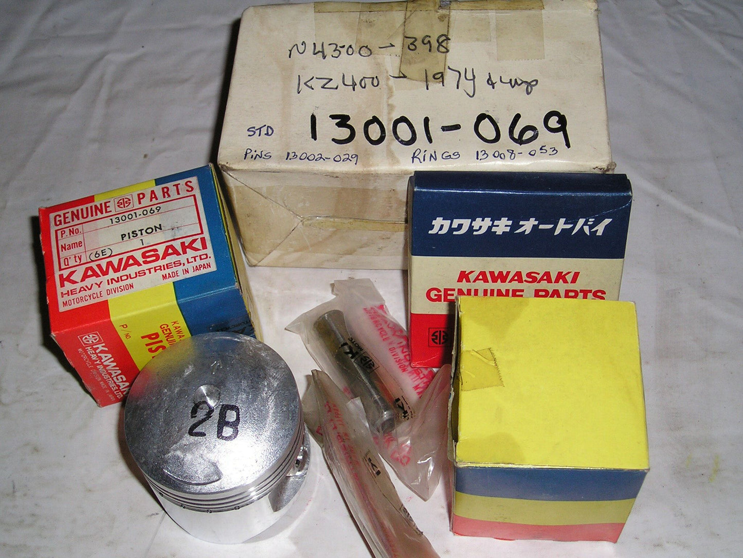 KAWASAKI KZ400 1974-1977 Piston Kit Standard 13001-069