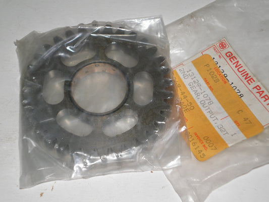 KAWASAKI EN450 EN500 EX500 KZ ZR ZX 550 ZX600 2nd Output Gear 32T 13129-1078 / 13260-1509