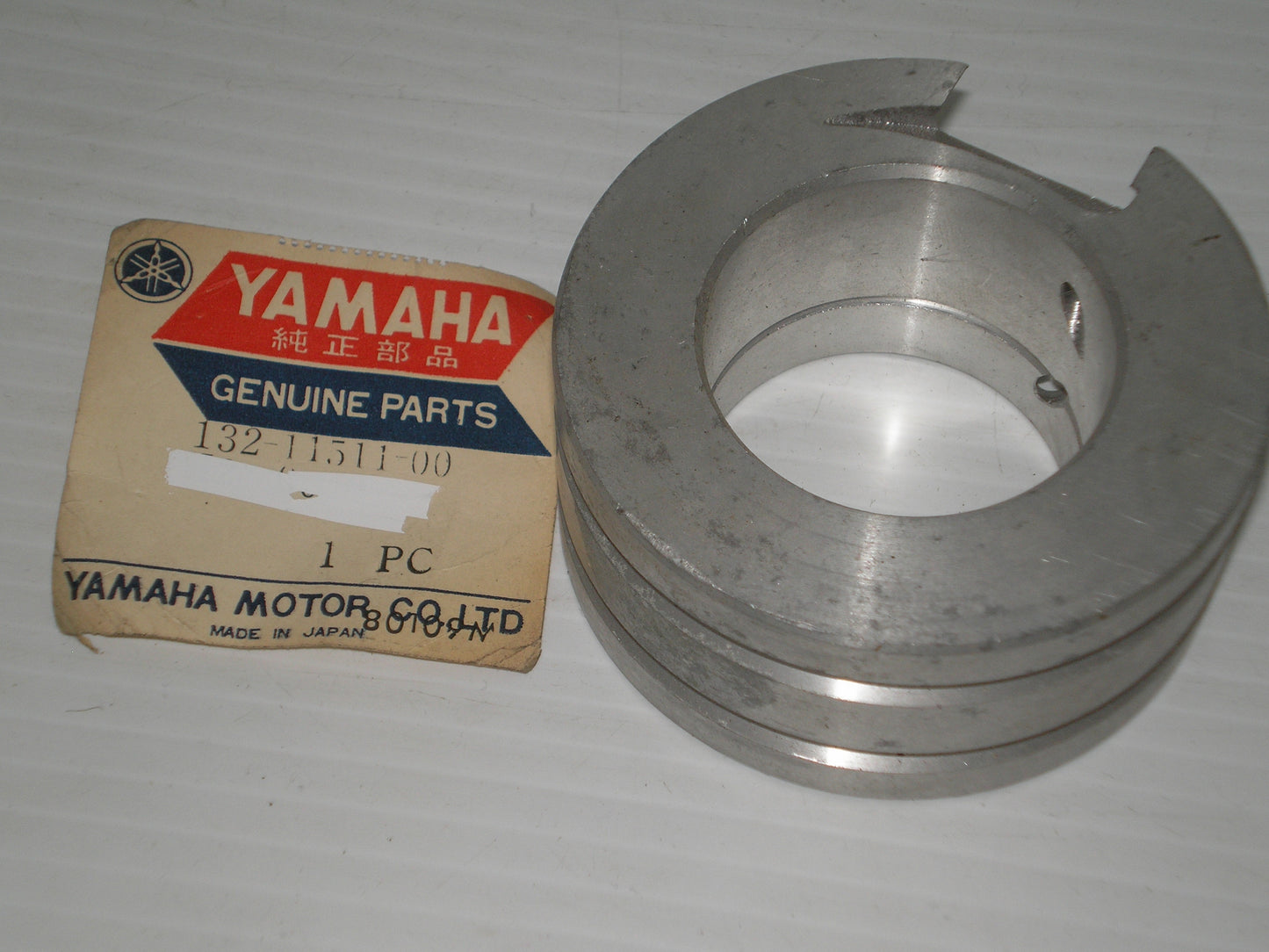 YAMAHA AS2 HS1 LS2 RD125 YAS1 YL1  Crankshaft Cover 132-11511-00 / 132-11511-02
