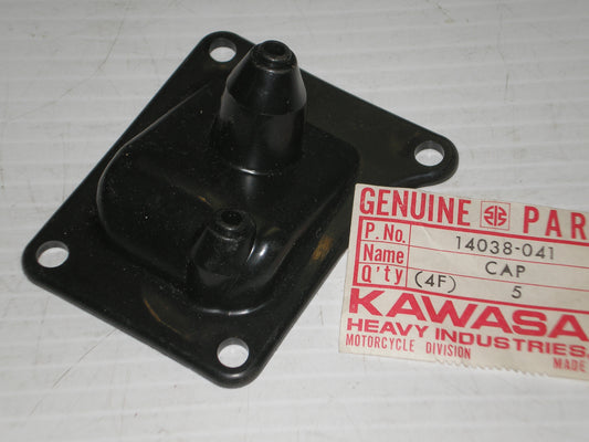 KAWASAKI KX125 Carburetor Cover Rubber Cap 14038-041