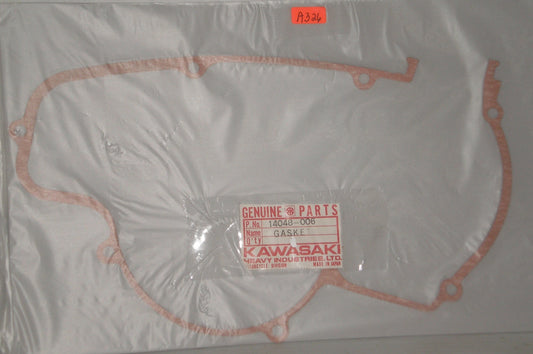 KAWASAKI KD175 KE175 Carburetor Crankcase Cover Gasket 14048-006 / 11960-1431