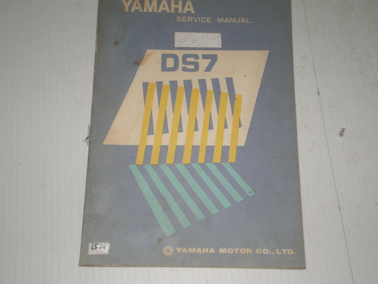 YAMAHA DS7 1972  Factory  Service  Manual    #1524