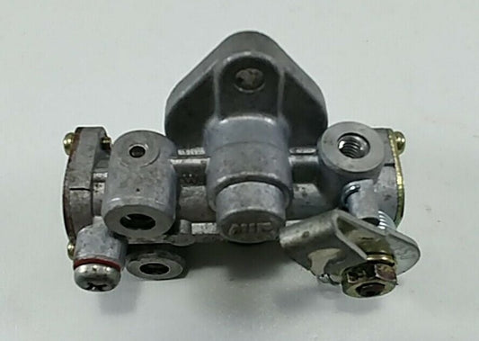 SUZUKI TC90 TC100 TS90 TS100 Oil Injection Pump Assembly 16100-25010 / 16000-25804