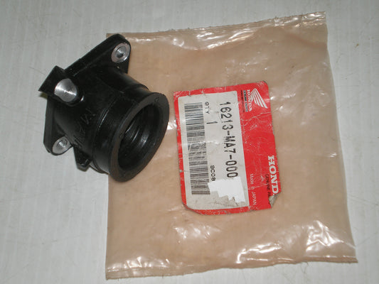 HONDA CBX550 F Intake Manifolds & Carb Insulators 16214-MA7-000 / 16213-MA7-000