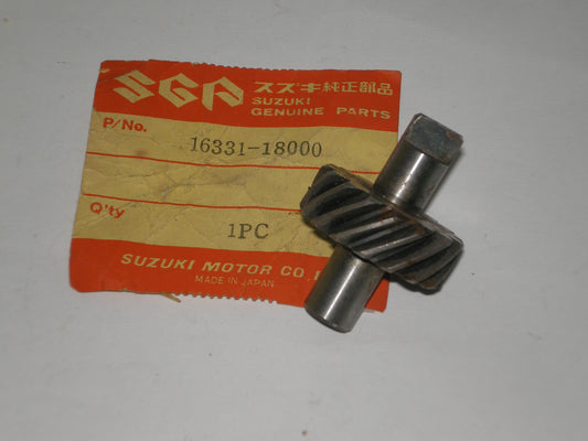 SUZUKI GT250 TC305 T250 T305 T350  Oil Pump Driven Gear 16331-18000