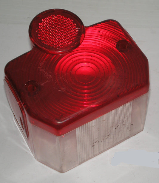 YAMAHA AS2 AT1 CS3 CT1 DS6 DT1 G6 HS1 HT1 JT2 L5 R3 RT1 U7 YAS1 YCS1 YDS5 YG5 YL2 YM2 YR1 YR2 Taillight Lens 168-84721-60