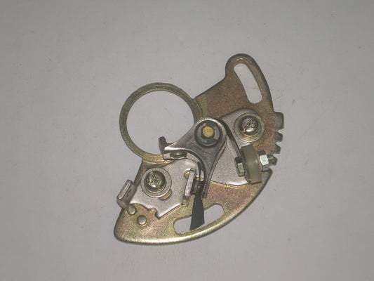 YAMAHA DS6 YDS5 R/H Ignition Points Set 169-81122-22 / 169-81222-21