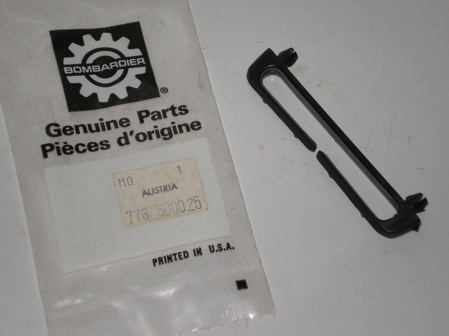 PUCH Magnum Maxi Sears Moped  Black Plastic Cable Holder Bracket 773-5000-25
