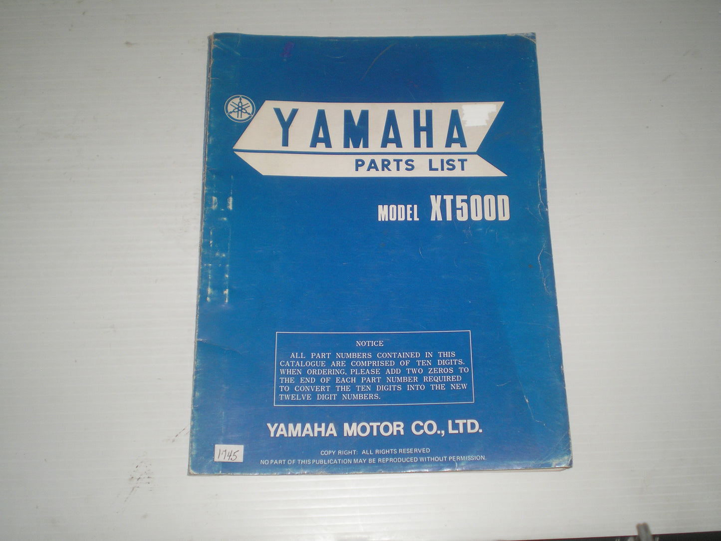 YAMAHA XT500 D 1977  Parts List / Catalogue  1T2-28198-60  LIT-10011-T2-00  #1745