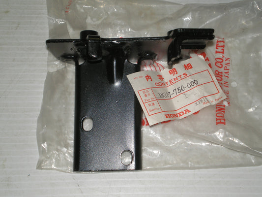 HONDA HT3810 Lawn Tractor Muffler Stay 18317-750-000