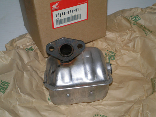 HONDA WB20X Water Pump Engine Muffler 183A1-ZE1-811