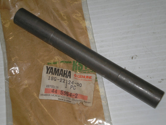 YAMAHA DT100 DT125 DT175 IT125 MX100 MX125 MX175 YFM200 YZ100 YZ125 TZ175 Rear Swing Arm Collar 18G-22124-00 / 403-22124-00