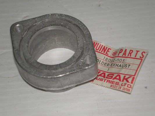 KAWASAKI F7 Engine Factory Exhaust Pipe Holder 18062-005