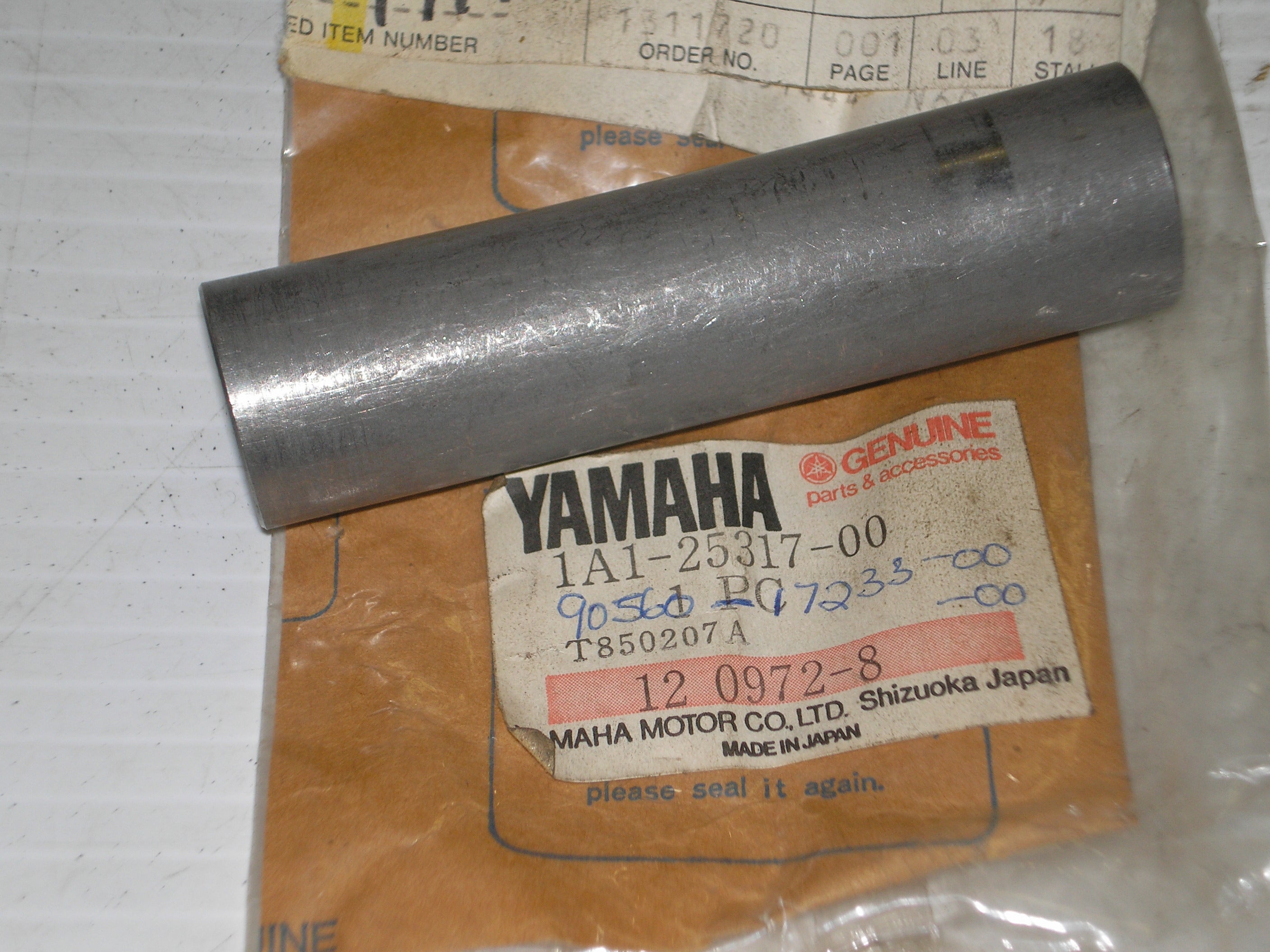YAMAHA DT250 RD400 XVZ TDM Rear Wheel Bearing Spacer 1A1-25317-00 / 90 ...