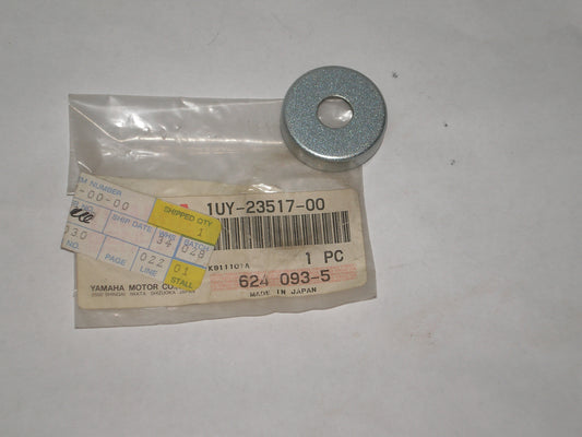 YAMAHA YFA1 YFM125 YFM350 YFM660 YFS200 YFZ350 Thrust Cover 1UY-23517-00