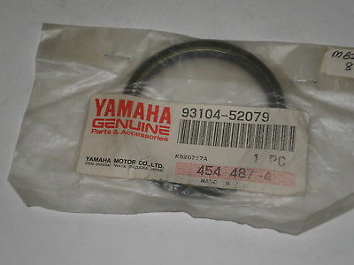 YAMAHA 93104-52079