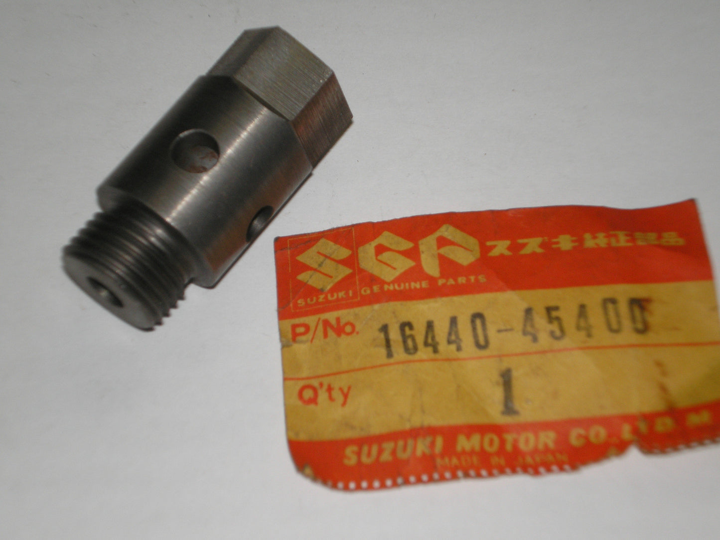 SUZUKI GS750 1980-1983 Oil Pump Pressure Regulator 16440-45400
