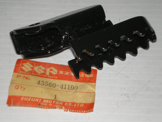 SUZUKI PE250 RM100 RM125 RM250 RM370 TS250 L/H Footrest 43560-41100