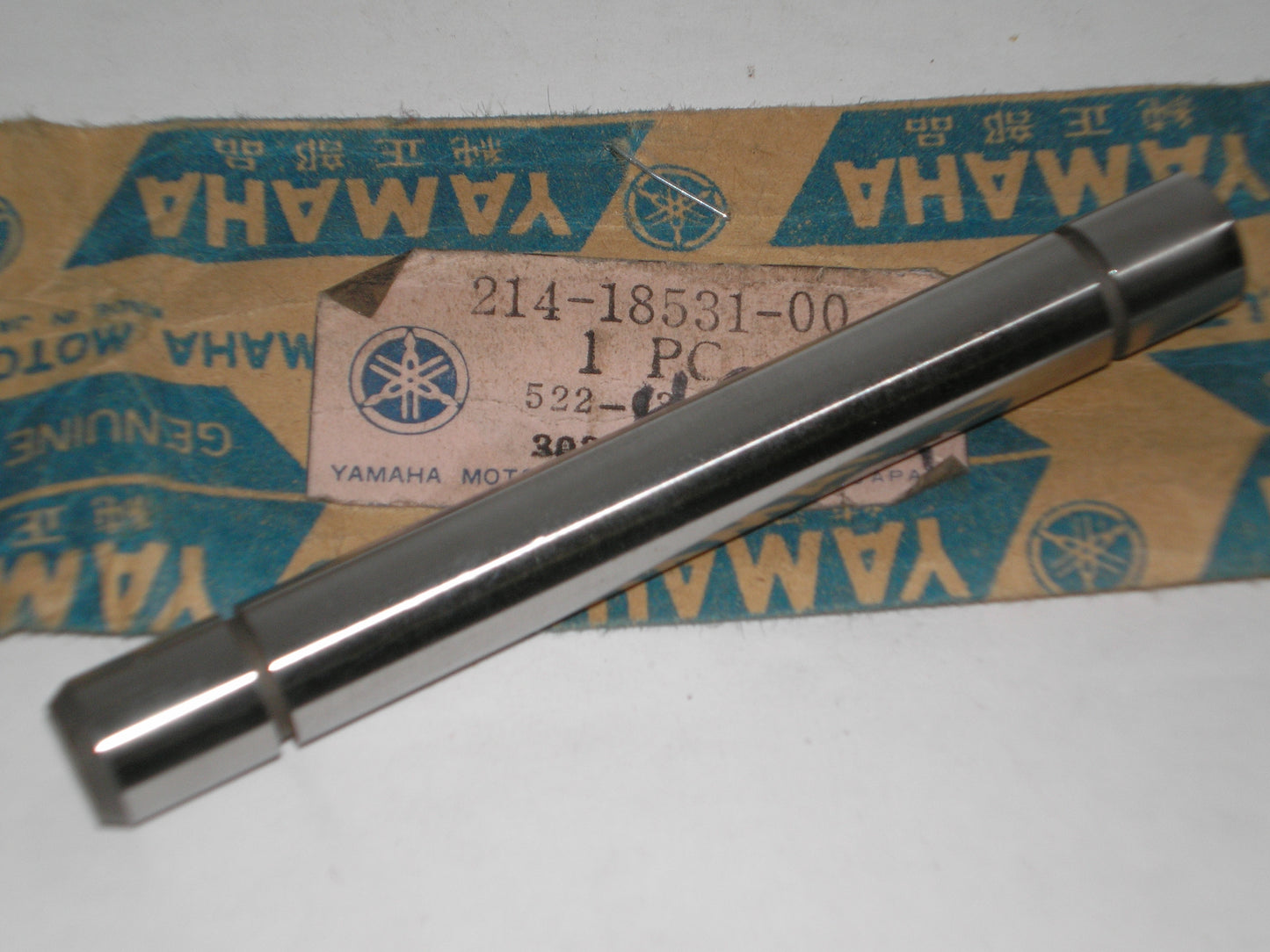 YAMAHA Many models 1968-2000 Shift Fork Guide Bar 214-18531-00
